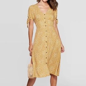 Universal Thread Floral Midi Dress